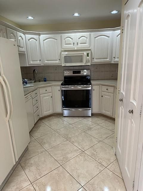 1st image of 100 Daly Blvd APT 2211