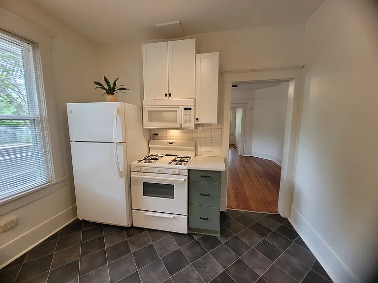 3549 Galloway Ave #2 — Photo 7