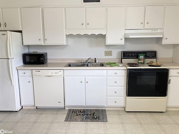 4th image of 406 N D St Unit 3-C