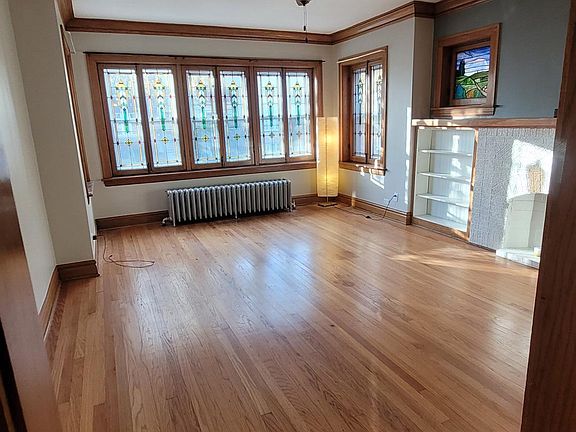 4th image of 2113 Euclid Ave #1