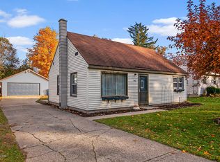 3862 Boone Ave SW, Wyoming, MI 49519