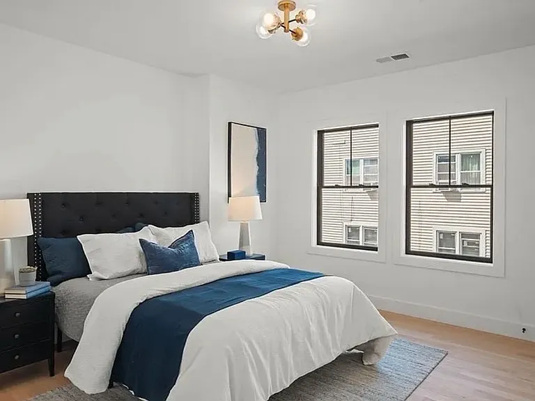 52 Withington St #6 — Photo 10