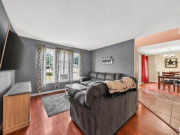 5th image of 3350 Betty Jean Ln