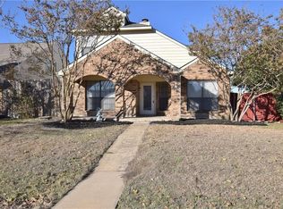 1900 Lavaca Ct, Carrollton, TX 75010
