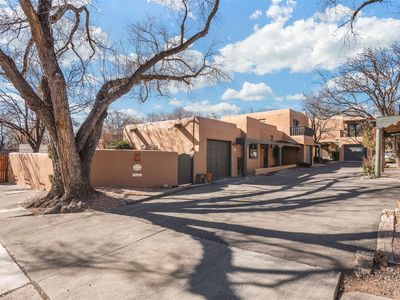 302 Alegre St, Santa Fe, NM, 87501