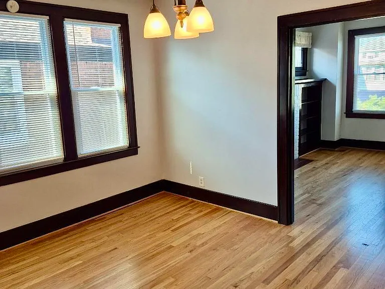 1241 Beaconsfield Ave — Photo 4