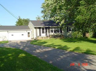 9795 Kile Rd, Chardon, OH 44024