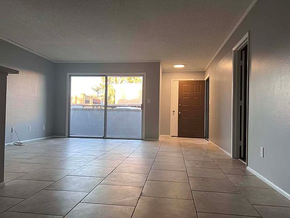3rd image of 4608 W Maryland Ave Unit 107