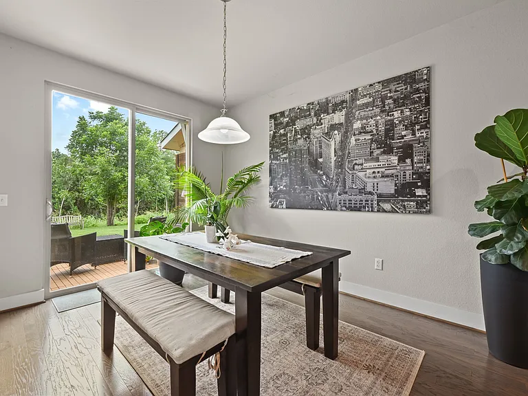 311 Bridgeford Dr — Photo 12