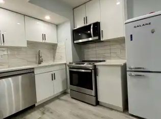 4648 Charles Way SW #1A, Edmonton, AB T6W 3H1