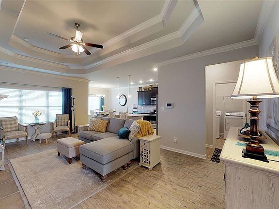 3rd image of 160 Lexi Ln