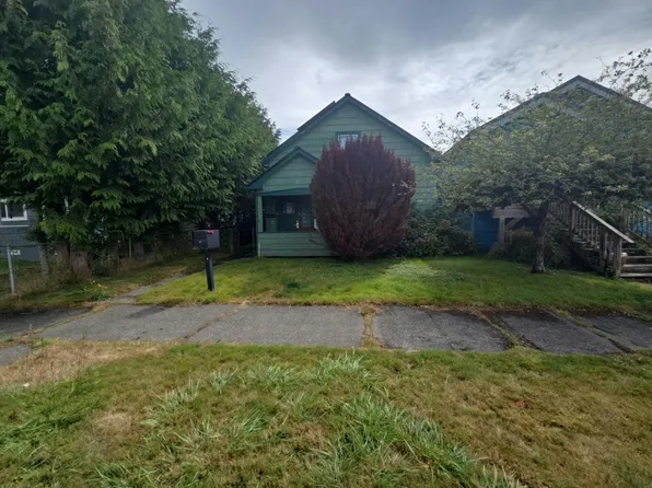 1215 E 2nd St, Aberdeen, WA 98520