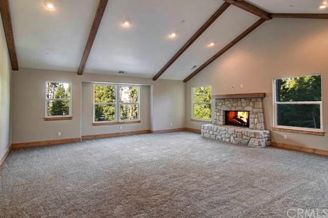 1st image of 369 Klamath Dr