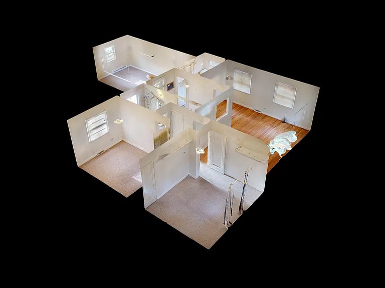 2525 S Clayton St — Photo 35