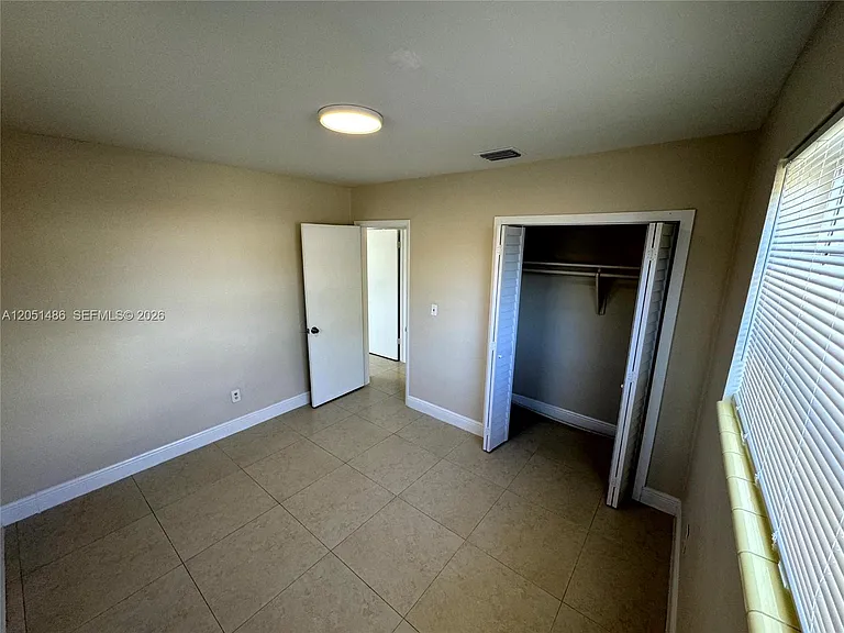 3421 SW 32nd Ct — Photo 11