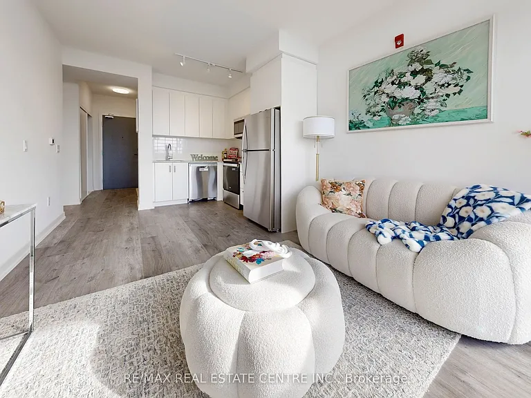 1010 Dundas St E #Penthouse 12 — Photo 12