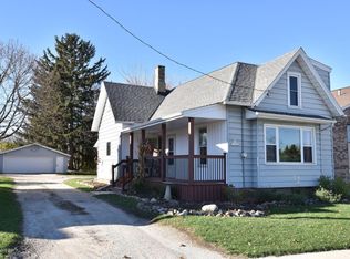 N90W17065 Appleton Ave, Menomonee Falls, WI 53051