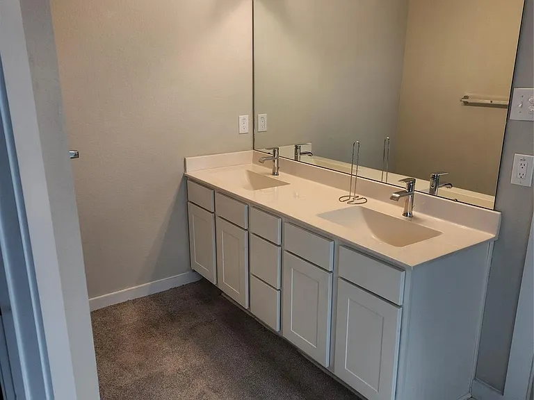 4326 Wyanngate Dr — Photo 8