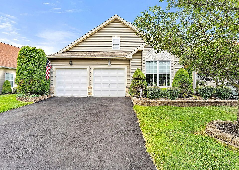 1st image of 151 Enclave Blvd