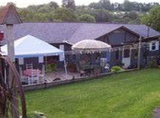 42 N McNutt Ave, Princeton, WV 24740