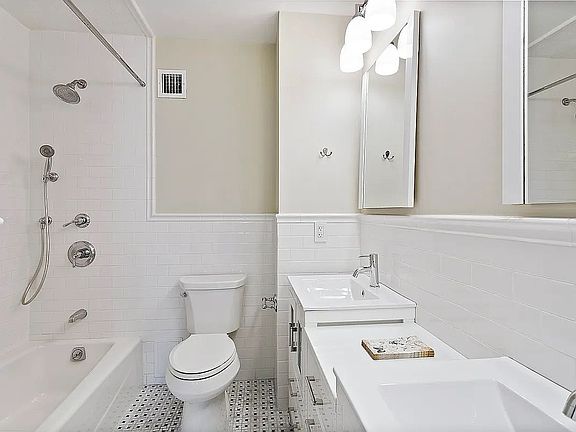 5th image of 330 E 38th St APT 8E