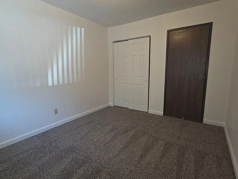 Parkview Villas & Apts — Photo 5