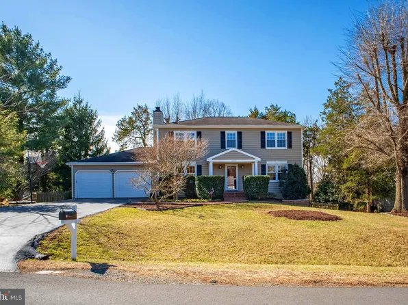 12211 Sugar Creek Ct, Herndon, VA 20170