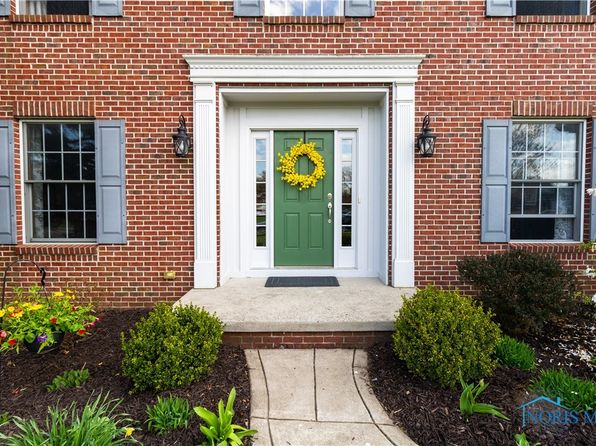 4815 Round House Cir, Monclova, OH 43542