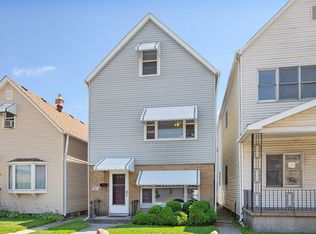 241 155th Pl, Calumet City, IL