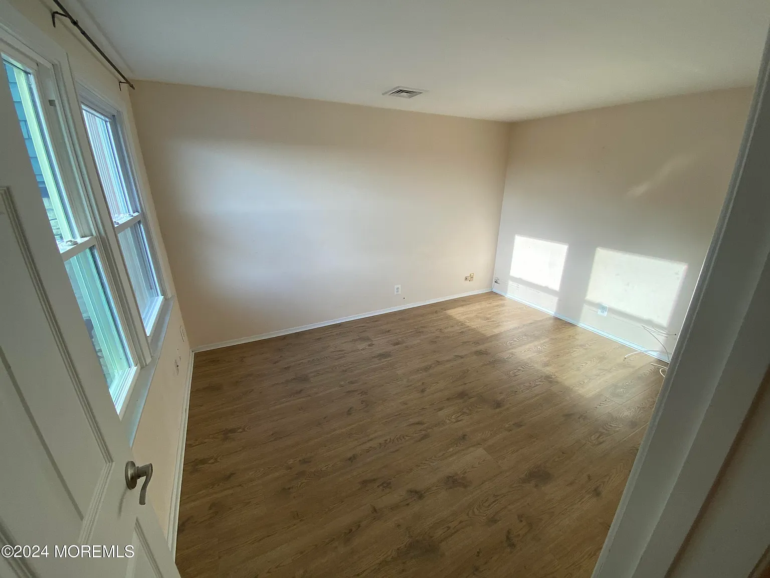 2 bed, 2108 sqft, $2,800 — Photo 3