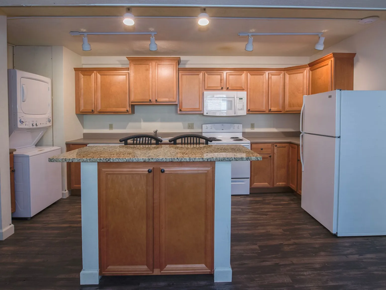 512 E Stoughton St. — Photo 2