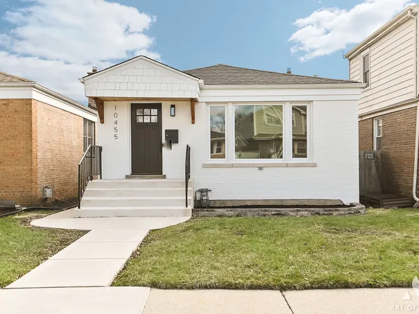 10455 S Whipple St, Chicago, IL 60655