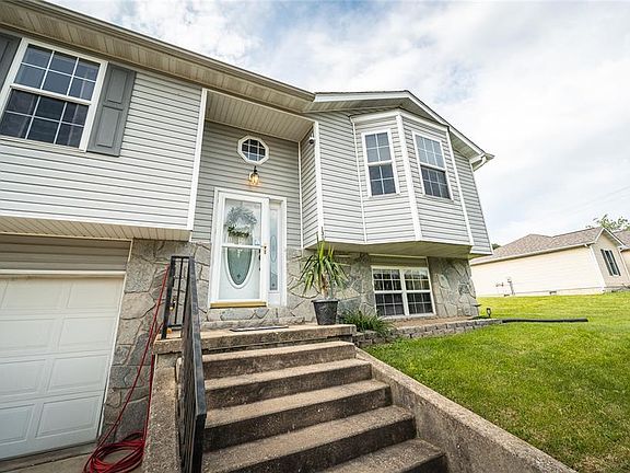 2nd image of 131 Fairburn Dr
