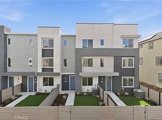 27329 Bear Creek Ln, Valencia, CA 91381