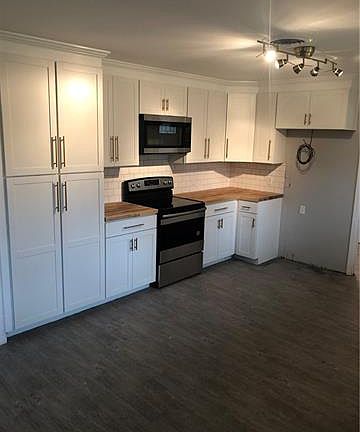 3rd image of 3519 Joan St