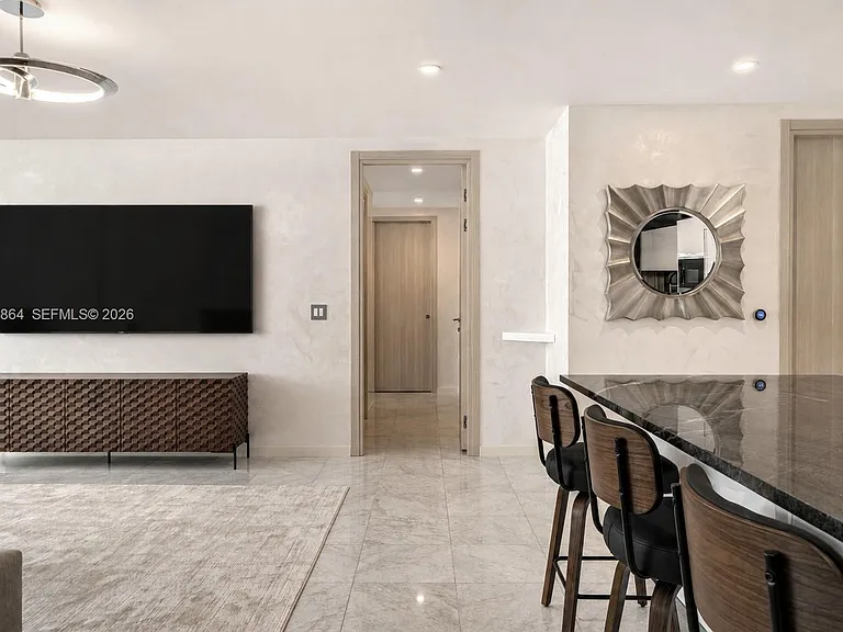 1000 Brickell Plz #Penthouse 5203 — Photo 6