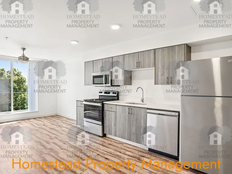 COME BE A PART OF THE MONMOUTH COMMONS EXPERIENCE! — Photo 6