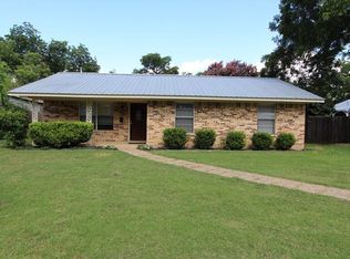1108 Haysel St, Bastrop, TX 78602