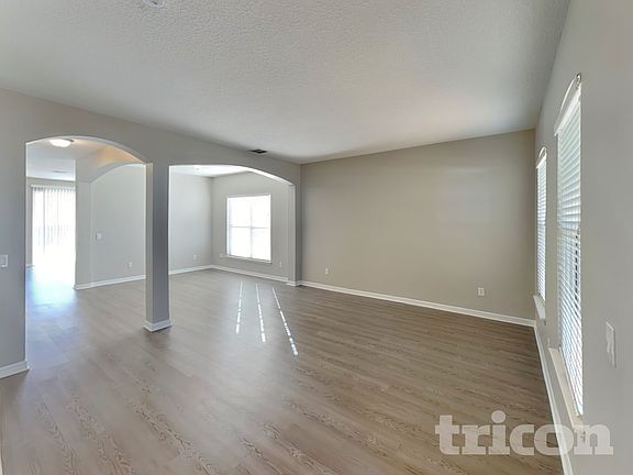 2nd image of 1513 Lancashire Way