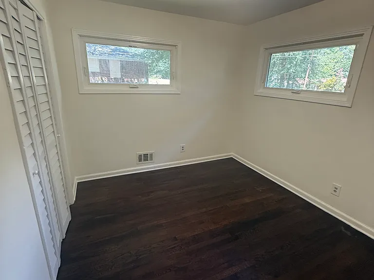 1321 Snapfinger Rd — Photo 6