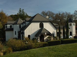 2720 Oakview Rd, Templeton, CA 93465