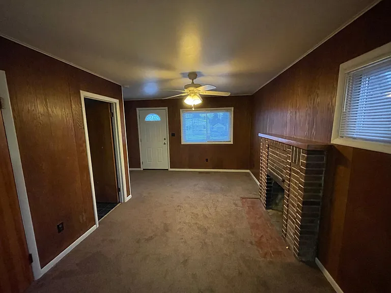 225 E Church St #2 — Photo 7