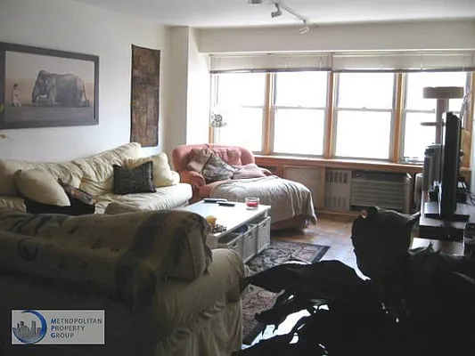 Rented by Metropolitan Property Group | media 32