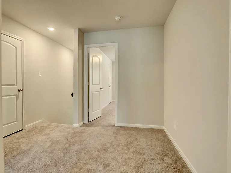 406 Noel — Photo 23