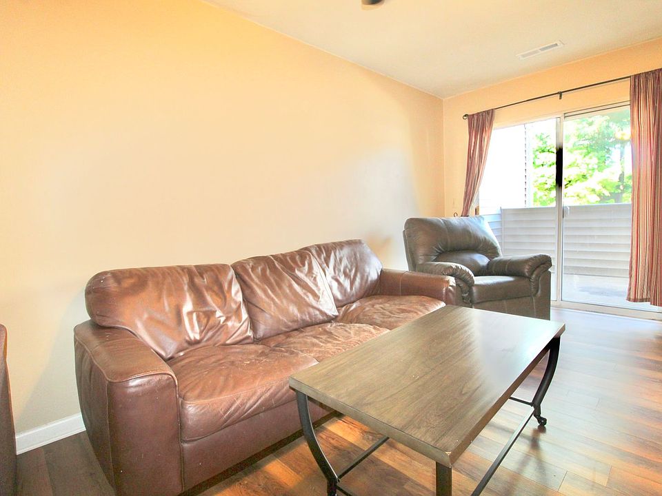 1st image of 1468 Bradley Dr #4B-2Ba