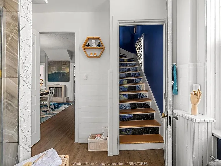 274 Crawford Ave — Photo 16
