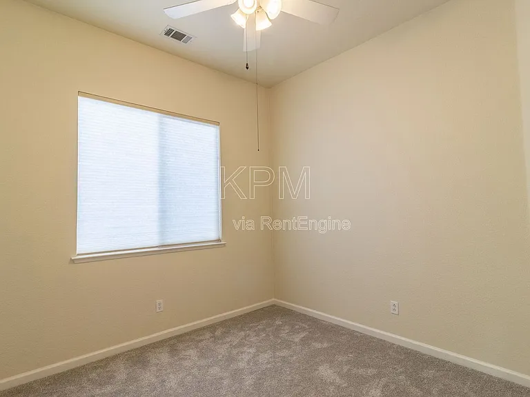 2609 Magnolia Ct — Photo 21