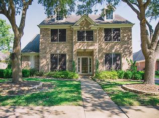 2205 Castle Bay Dr, League City, TX 77573
