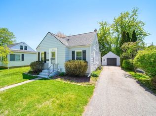 304 Chippewa St, Tecumseh, MI 49286
