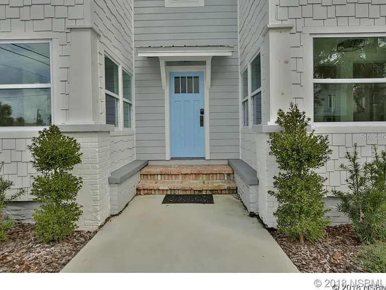 201 Palmetto St — Photo 2